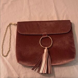 Elegant Velvet Clutch with Tassel - Pink